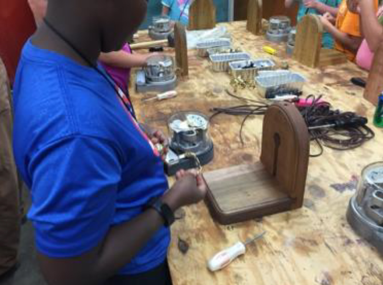 4-H ELECTRIC CAMP CA’S SELECTED