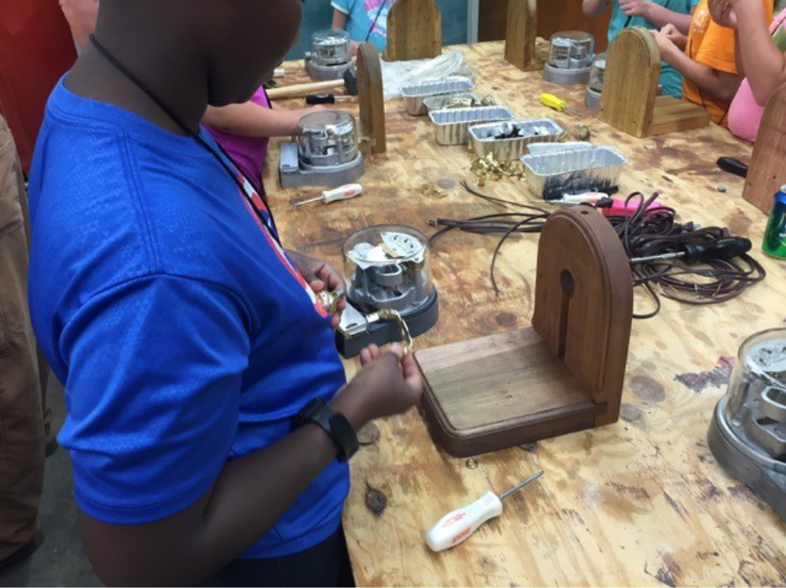 4-H Electric Camp: 4-H STEM at Its Best!