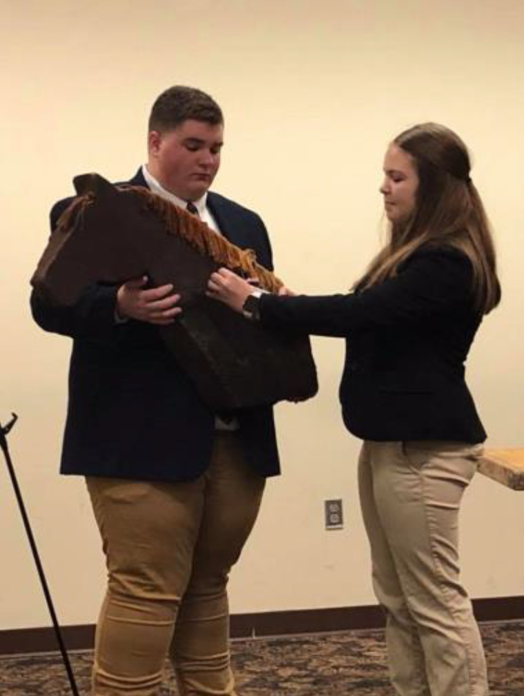 Marion County 4-H Members Learn Presentation Skills through Horse Project - Maddie Ashburn and Brandon Bass