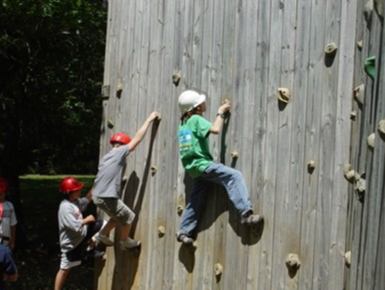 4-H'ers Rock Climbing