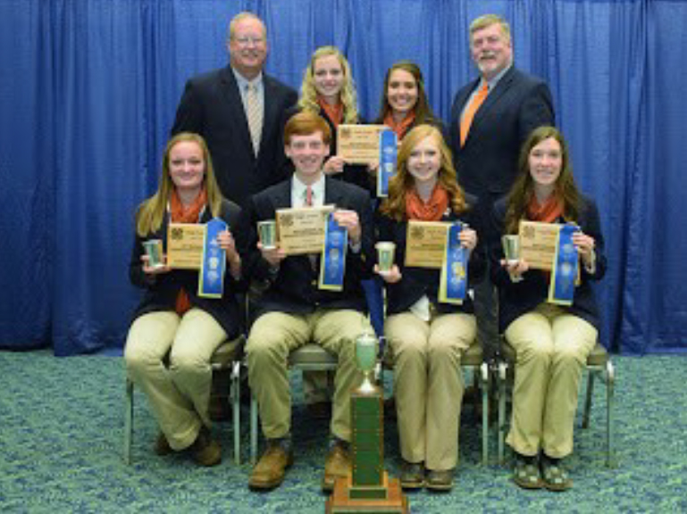 TN 4-H LIVESTOCK SKILLATION TEAM WINS NATIONAL CONTEST - Team members and overall award rank were: Garrett Franklin, Clay County (1st) Kendall Martin, Lincoln County (2nd) Juliann Fears, Lincoln County (3rd) Abby Tipton, Loudon County (9th) Makenzie Moorehead, Lincoln County Abi Bartholomew, Henderson County County Agents Alan Bruhin, Sevier County and John Goddard, Loudon County were team coaches.