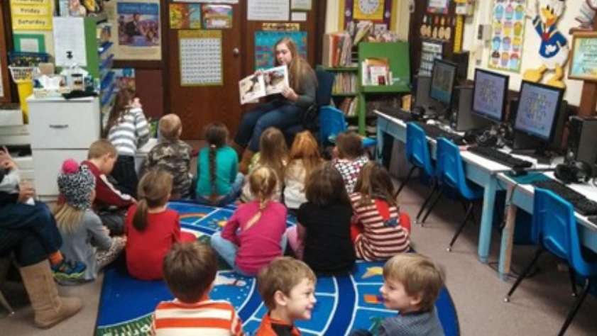 Tennessee Agriculture Literacy Week - Teacher in classroom full of young 4-H'ers