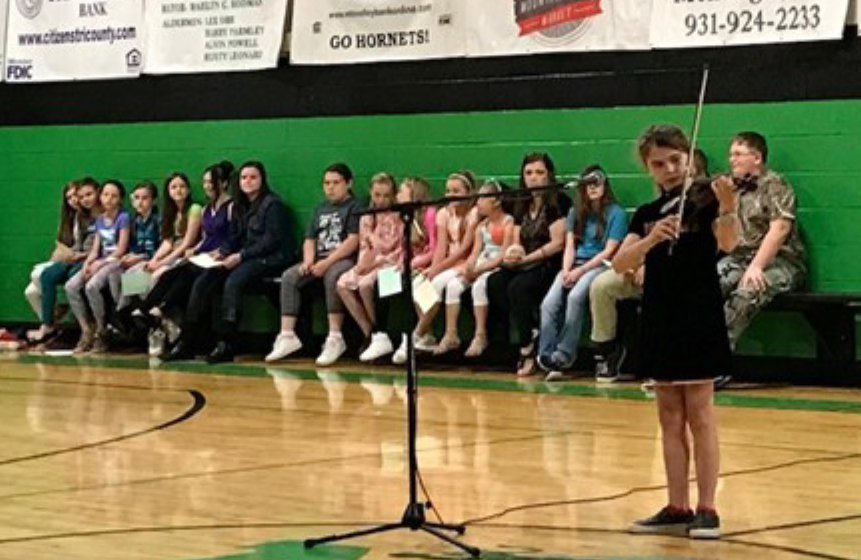 Grundy County 4-H Shares the Fun - Stella Wilson playing violin at Monteagle Elementary 2017