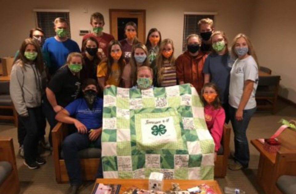 Make It Count - Justin Crow with 4-H Group and a Quilt