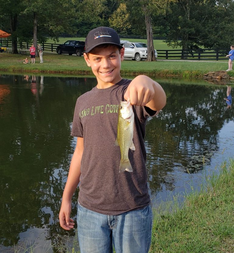 Free Youth Hunting and Fishing Licenses for Tennessee 4-H Members