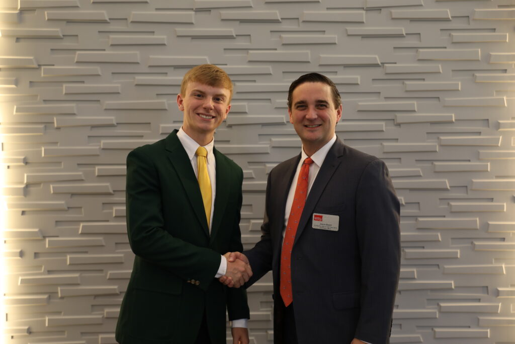 4-H Scholarship Winners